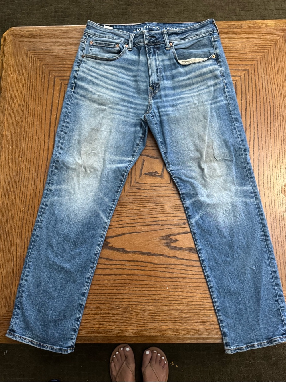 American Eagle Outfitters Faded Light Blue Relaxed Men's Jeans